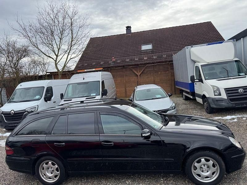 Gebraucht Mercedes E280 190 PS (139 kW) 2006 Schwarz Limousine