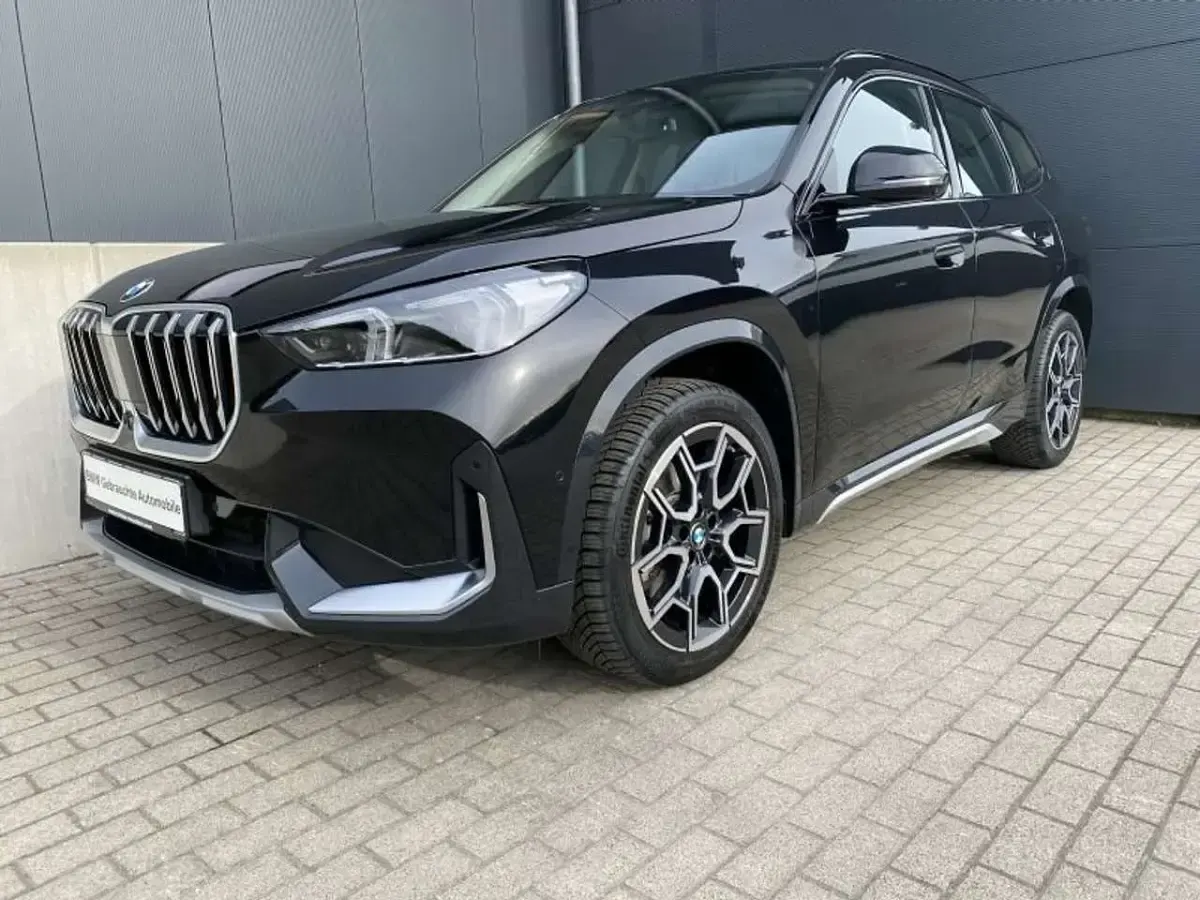 Gebraucht BMW X1 xLine 204 PS (150 kW) 2023 Schwarz SUV