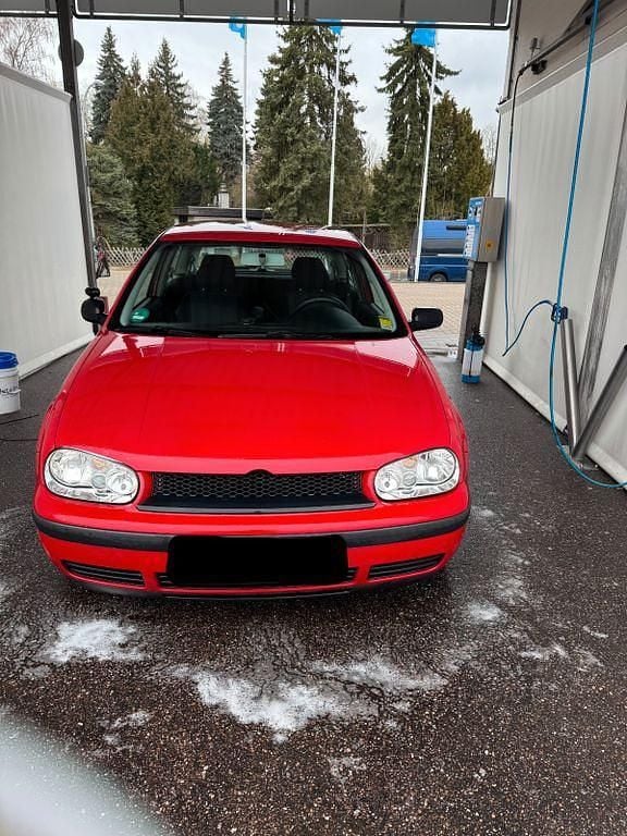 Gebraucht VW Golf IV Edition 105 PS (77 kW) 2001 Rot Limousine