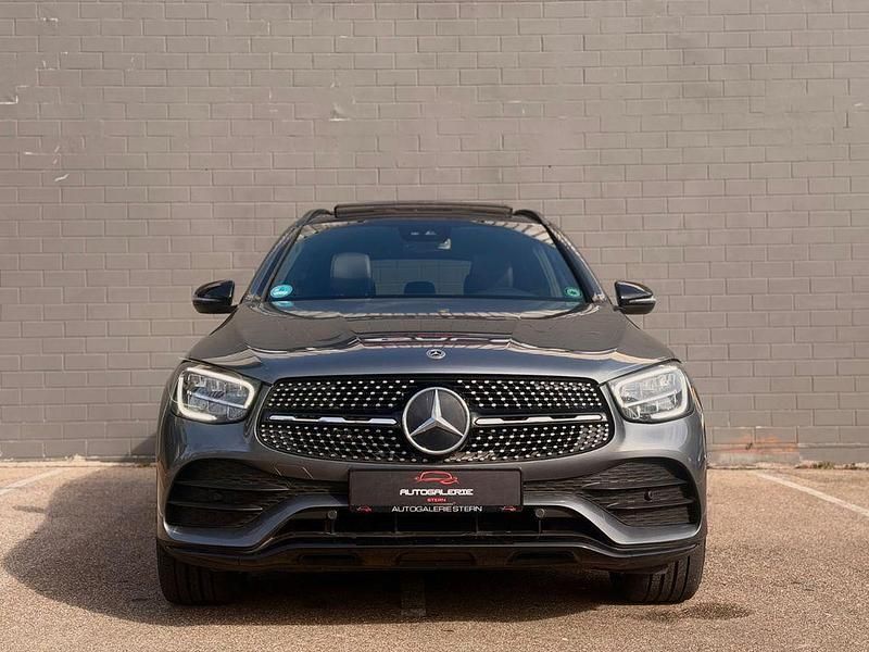 Gebraucht Mercedes GLC400d AMG line 330 PS (242 kW) 2022 Grau SUV