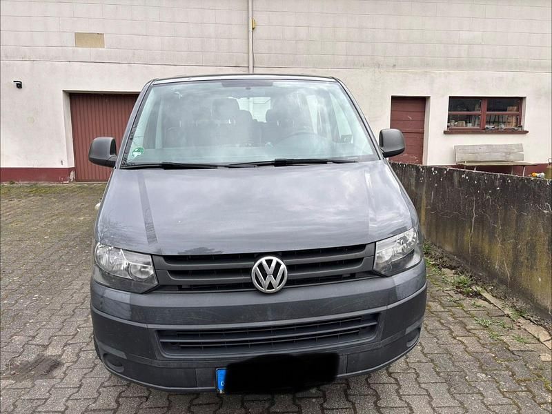 Gebraucht VW Transporter 84 PS (61 kW) 2014 Grau Van