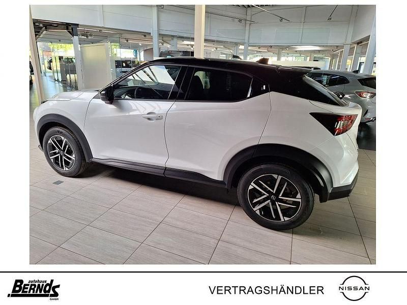 Neu Nissan Juke N-Connecta 143 PS (105 kW) 2025 Pearl white pearleffekt/ dach SUV