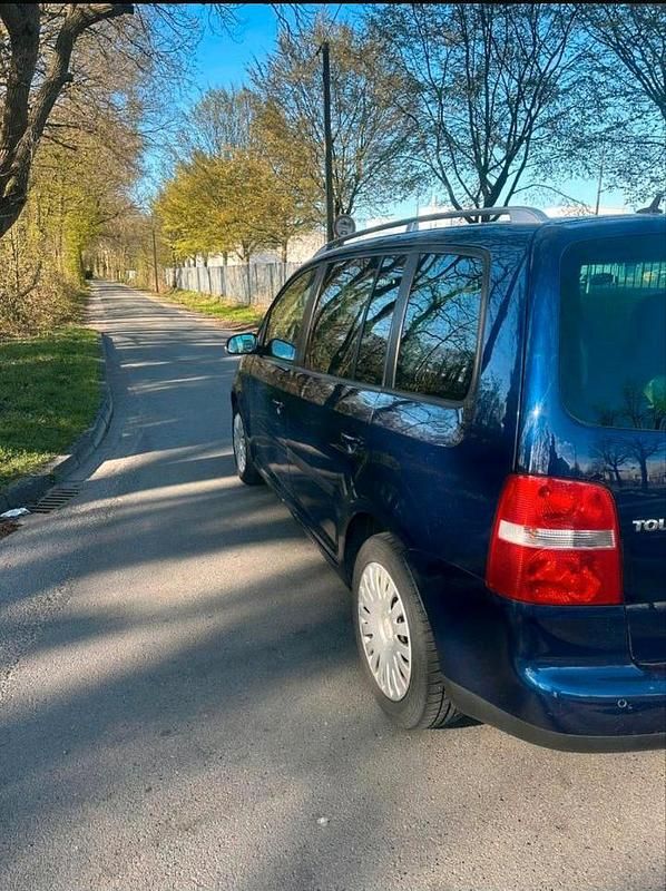 Gebraucht VW Touran 170 PS (125 kW) 2006 Blau Van / Kleinbus