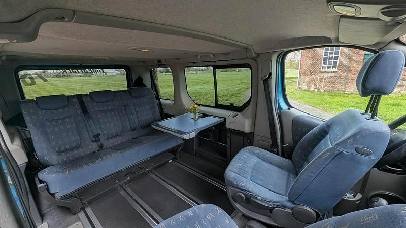 Gebraucht Renault Trafic 135 PS (99 kW) 2006 Blau Van / Kleinbus