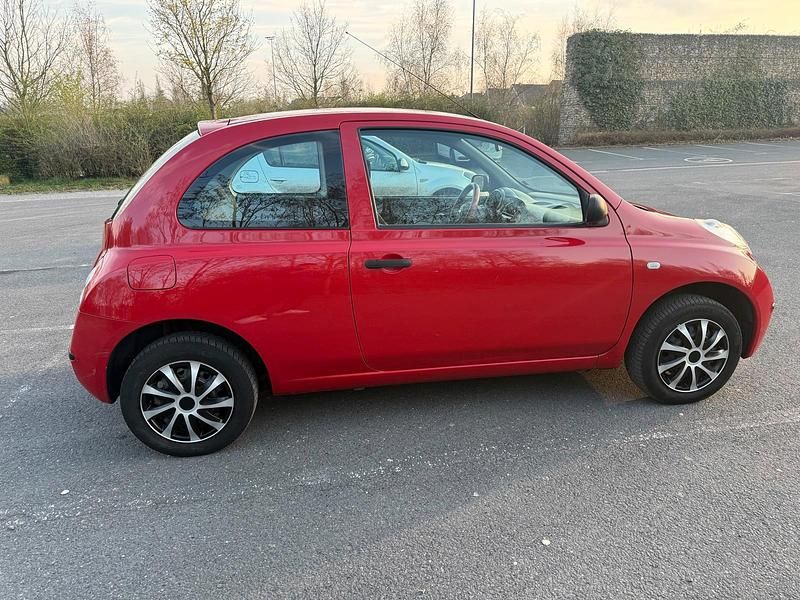 Gebraucht Nissan Micra 65 PS (47 kW) 2007 Rot Kleinwagen