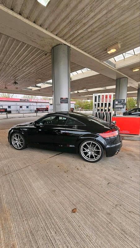 Second-hand Audi TT 160 CP (117 kW) 2011 Negru Coupe