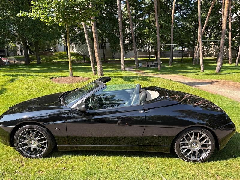 Gebraucht Alfa Romeo Spider 150 PS (110 kW) 2000 Schwarz Cabrio