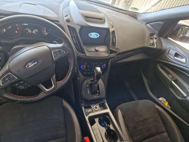 Grau Gebraucht 2019 Ford Kuga ST-Line SUV | 18.000 € (Fairer Preis) - Bild 1/4
