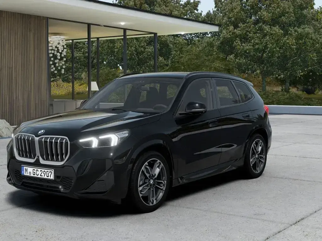 Gebraucht BMW X1 M Sport 218 PS (160 kW) 2025 Schwarz SUV