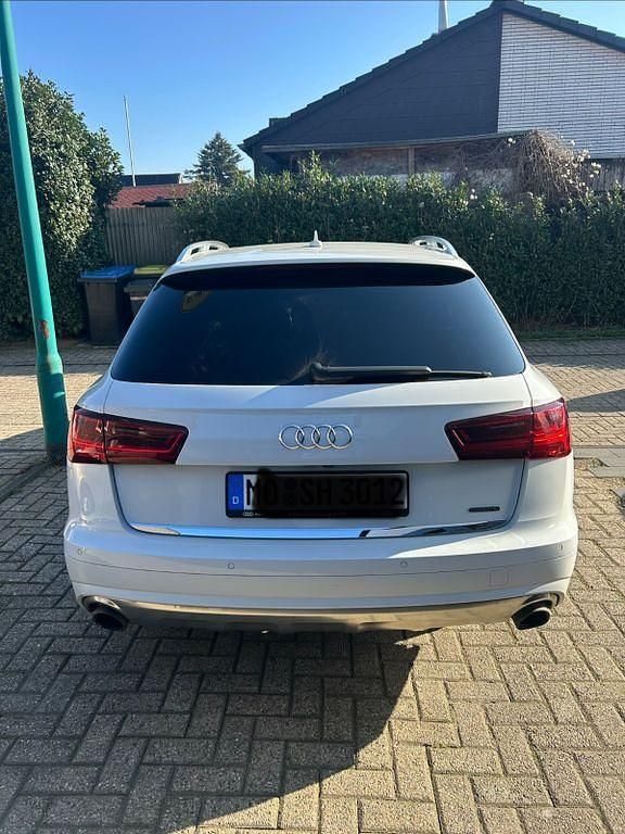 Gebraucht Audi A6 Allroad Ambiente 320 PS (235 kW) 2018 Weiß Kombi