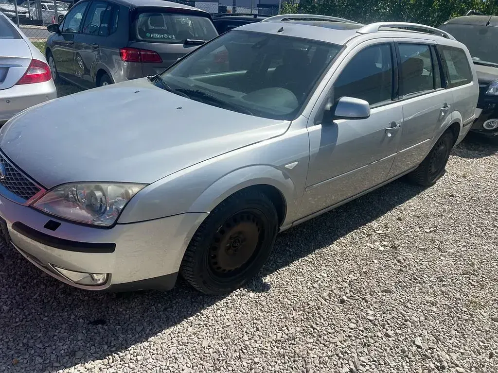 Gebraucht Ford Mondeo 131 PS (96 kW) 2004 Limousine