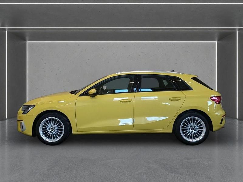 Gebraucht Audi A3 Advanced Plus 110 PS (80 kW) 2021 Gelb Limousine