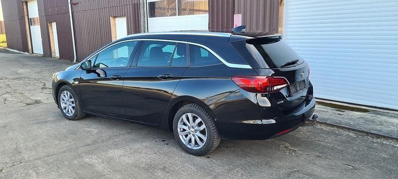 Gebraucht Opel Astra Ultimate 136 PS (100 kW) 2017 Schwarz Kombi