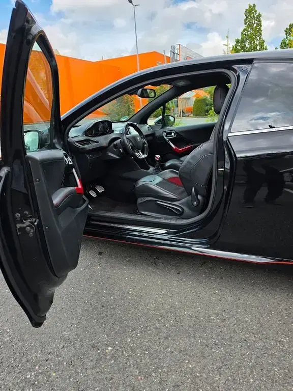 Gebraucht Peugeot 208 GTi 200 PS (147 kW) 2014 Schwarz Kleinwagen