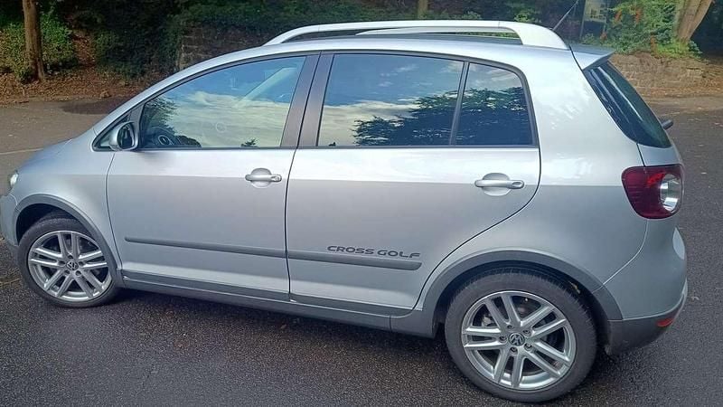 Silber Gebraucht 2008 VW Golf Plus Cross Van / Kleinbus | 4.200 € (Superpreis) - Bild 1/4