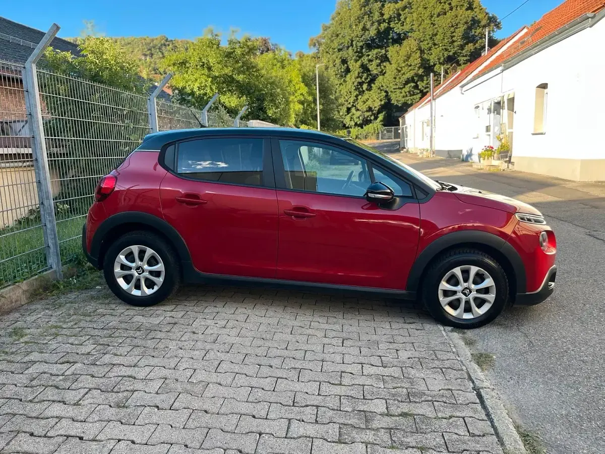 Gebraucht Citroën C3 82 PS (60 kW) 2018 Rot Kleinwagen