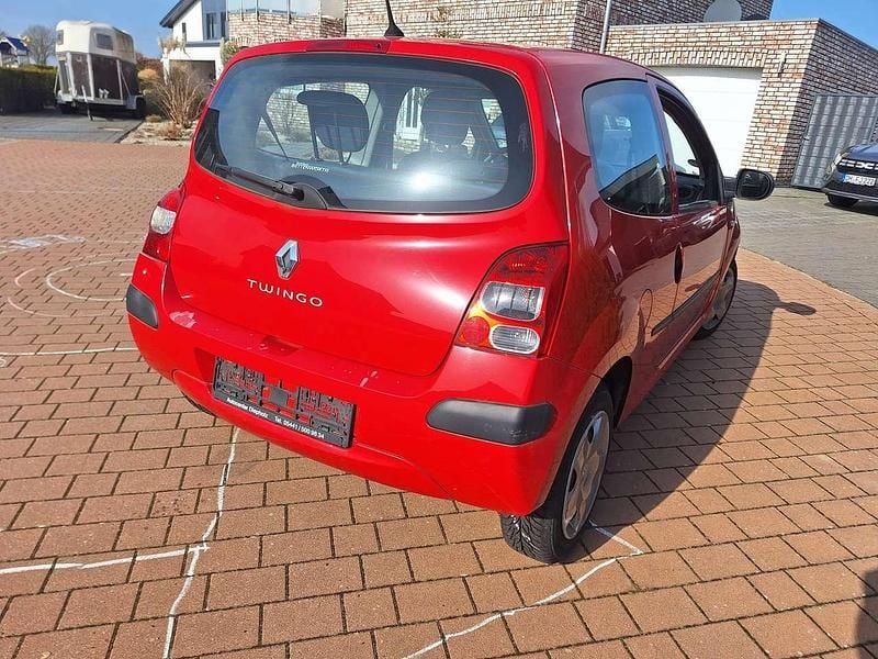 Gebraucht Renault Twingo Authentique 58 PS (42 kW) 2010 Rot Kleinwagen