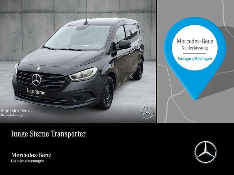 Schwarz Gebraucht 2021 Mercedes Citan 110 Van / Kleinbus | 17.231 € (Guter Preis) - Bild 1/4