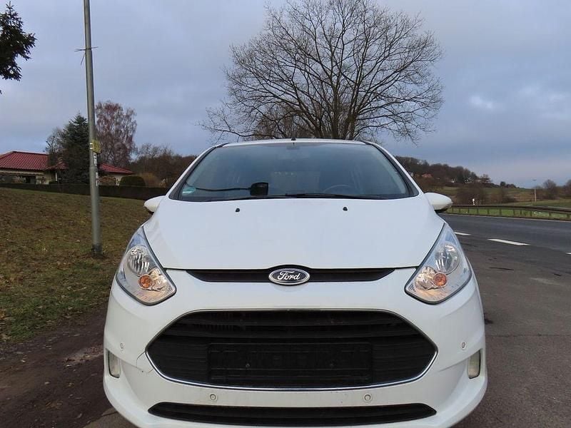 Gebraucht Ford B-MAX SYNC Edition 101 PS (74 kW) 2017 Weiß Van / Kleinbus