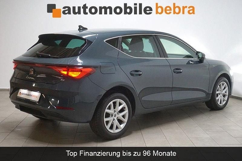 Gebraucht Seat Leon Style 116 PS (85 kW) 2025 Fjord blau Limousine