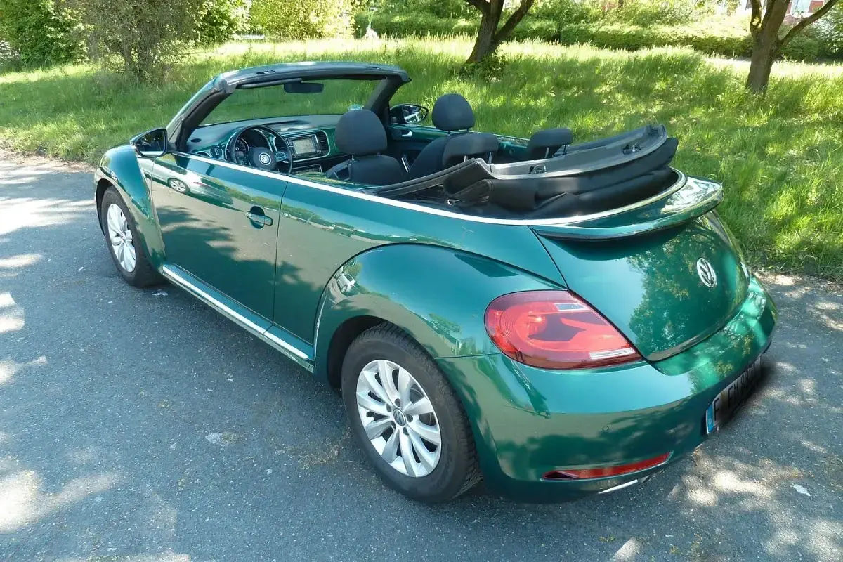 Używany VW Beetle 150 KM (110 kW) 2017 Zielony Hatchback