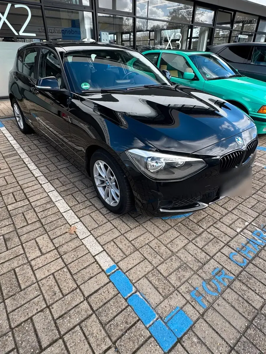 Gebraucht BMW 116 136 PS (100 kW) 2013 Schwarz Kleinwagen