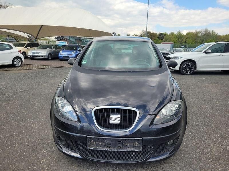 Second-hand Seat Altea 105 CP (77 kW) 2008 Negru Monovolum