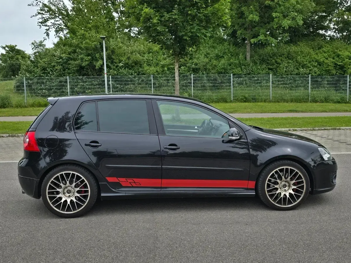 Gebraucht VW Golf V GTI 200 PS (147 kW) 2007 Schwarz Limousine