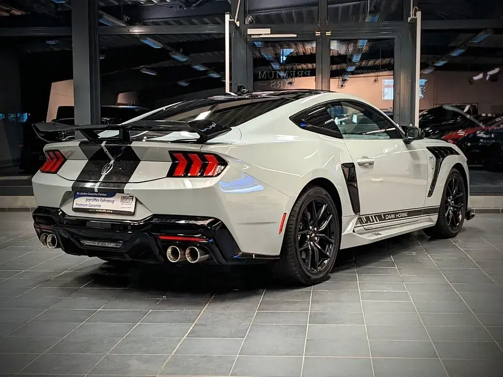 Gebraucht Ford Mustang Dark Horse 315 PS (231 kW) 2024 Grau