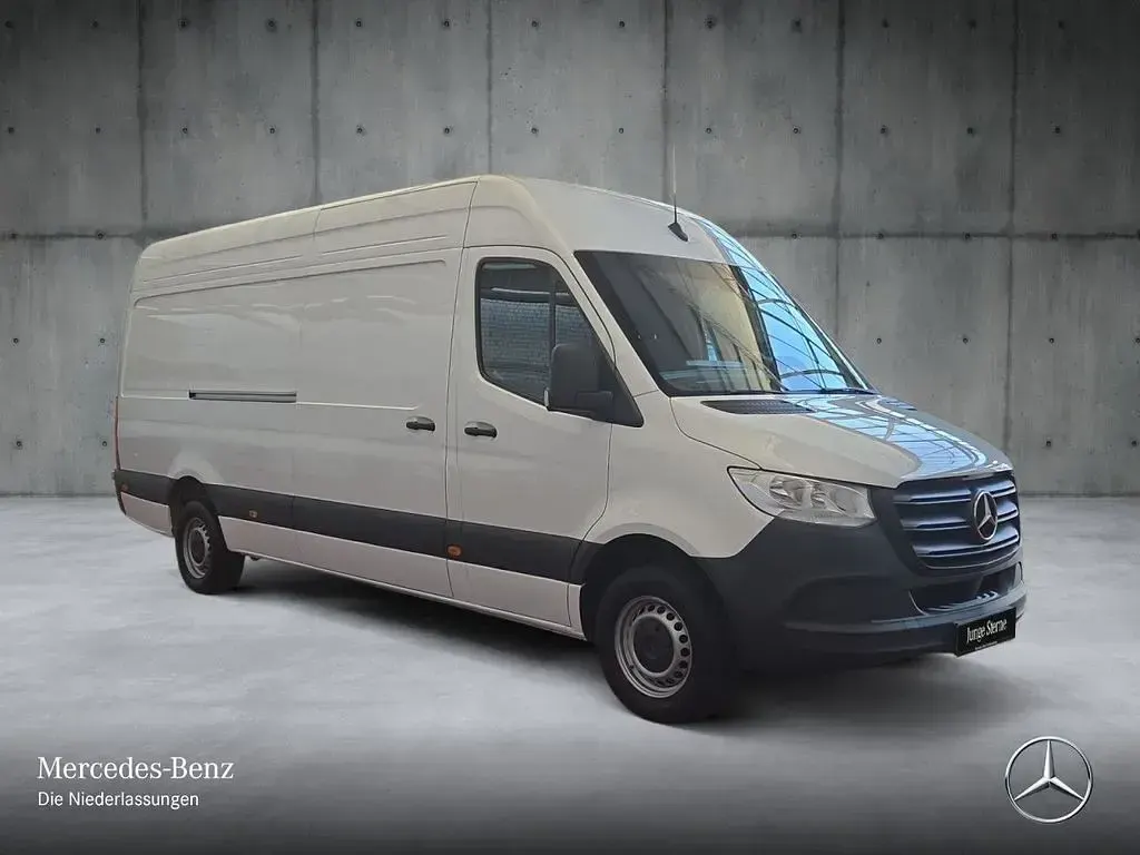 Gebraucht Mercedes Sprinter 170 PS (125 kW) 2025 Weiß Van