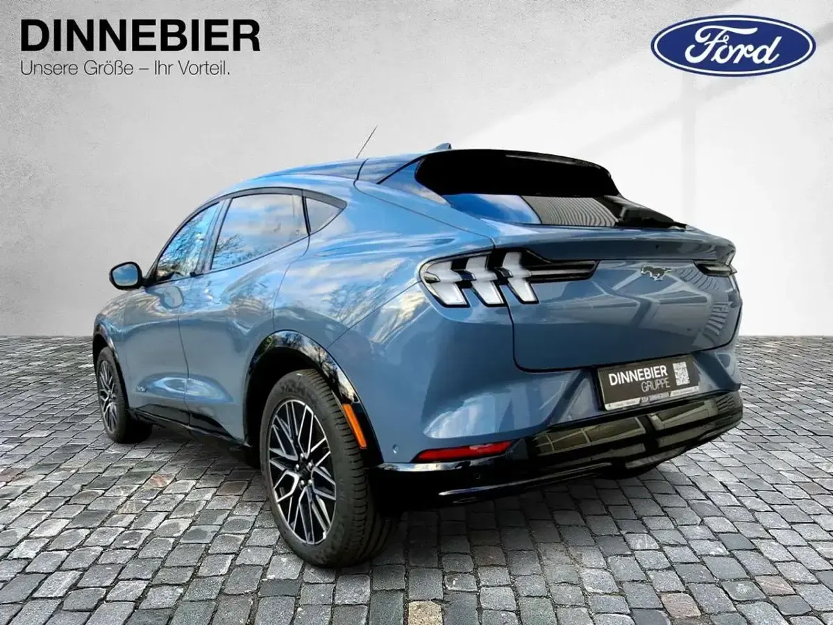 Gebraucht Ford Mustang Mach-E Premium 216 kW (294 PS) 2025 Blau SUV