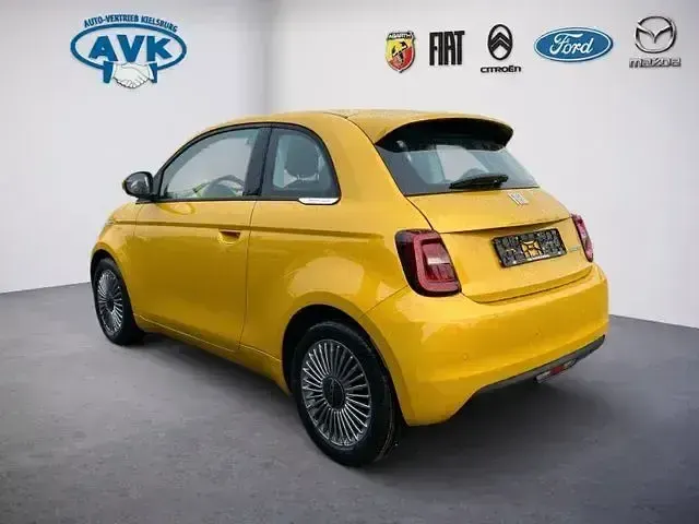 Gebraucht Fiat 500 65 PS (47 kW) 2026 Gelb Kleinwagen