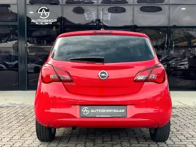 Usata Opel Corsa Active 90 CV (66 kW) 2017 Rosso Berlina