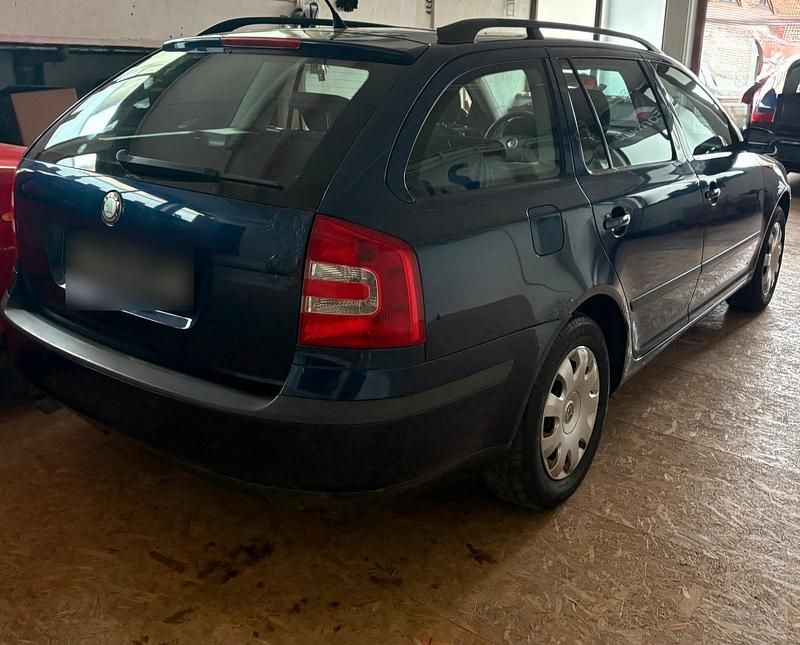 Second-hand Skoda Octavia 160 CP (117 kW) 2008 Albastru Break