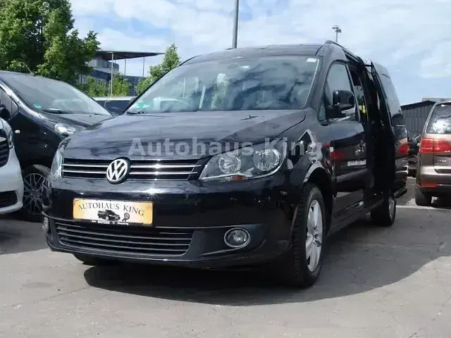 Gebraucht VW Caddy Maxi Comfortline 140 PS (102 kW) 2012 Deep black perleffekt Van / Kleinbus