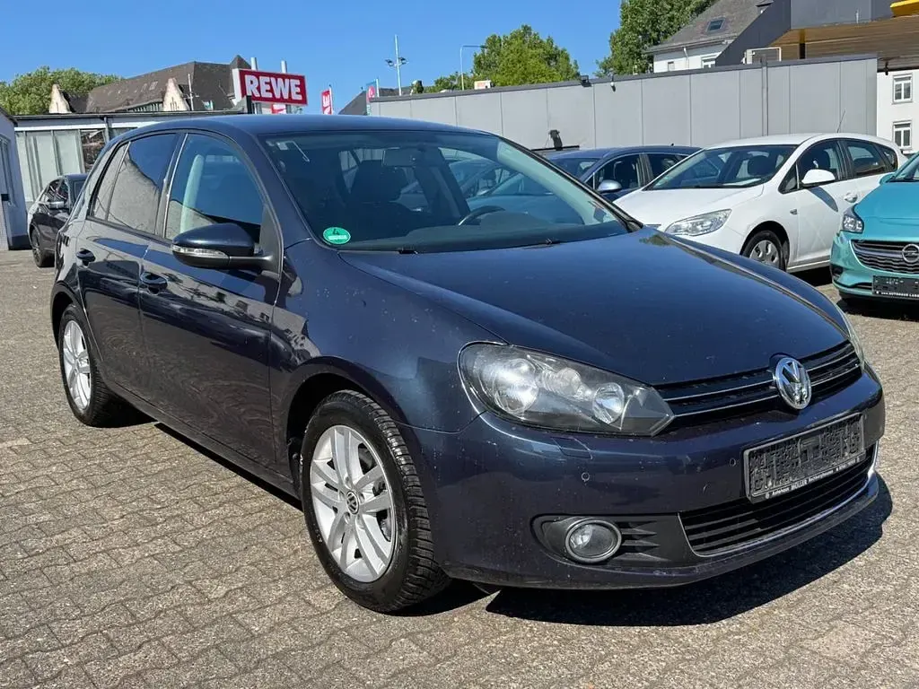 Second-hand VW Golf VI Highline 122 CP (89 kW) 2010 Albastru Hatchback