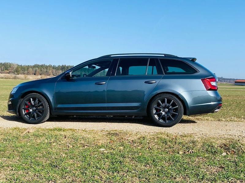 Gebraucht Skoda Octavia RS 230 PS (169 kW) 2018 Grau Kombi