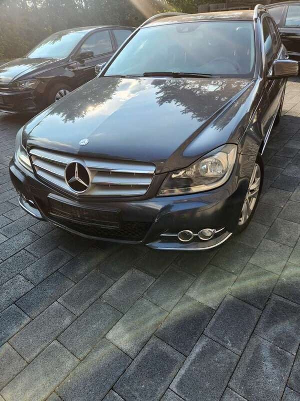 Tenoritgrau Gebraucht 2014 Mercedes C180 Kombi | 6.800 € (Superpreis) - Bild 1/4