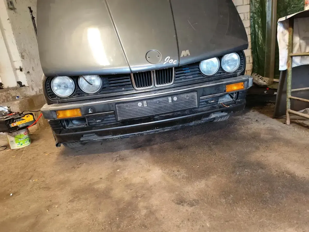 Gebraucht BMW 323 2026 Grau Limousine