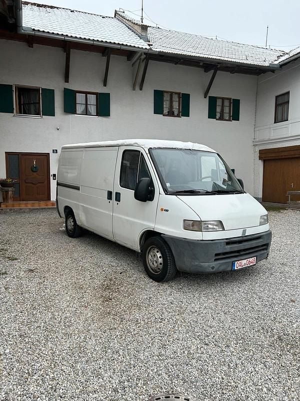Gebraucht Fiat Ducato 85 PS (62 kW) 1999 Weiß Van