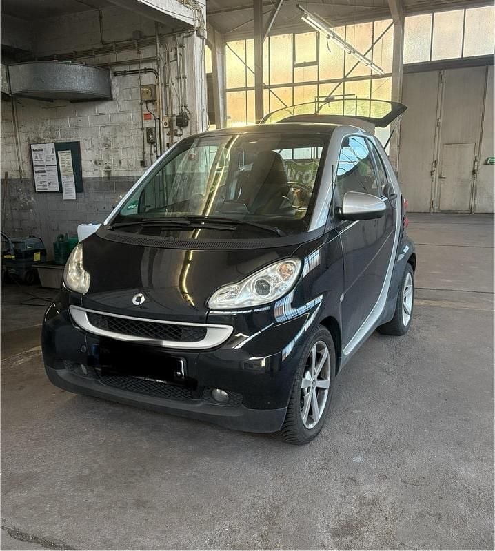 Schwarz Gebraucht 2009 Smart ForTwo Coupé Coupé | 3.100 € (Fairer Preis) - Bild 1/4
