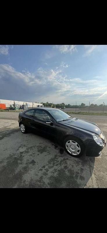 Gebraucht Mercedes C180 143 PS (105 kW) 2007 Coupé