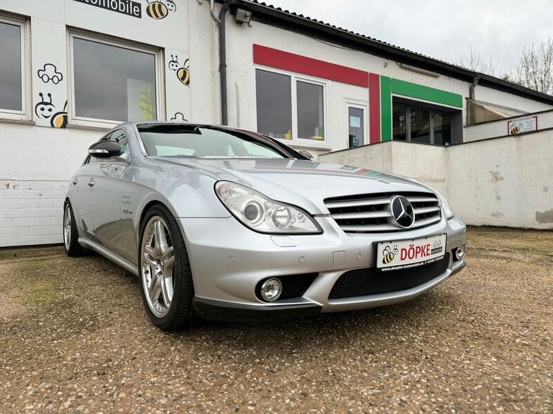 Gebraucht Mercedes CLS63 AMG AMG 564 PS (414 kW) 2010 Iridiumsilber  metalliclack Limousine