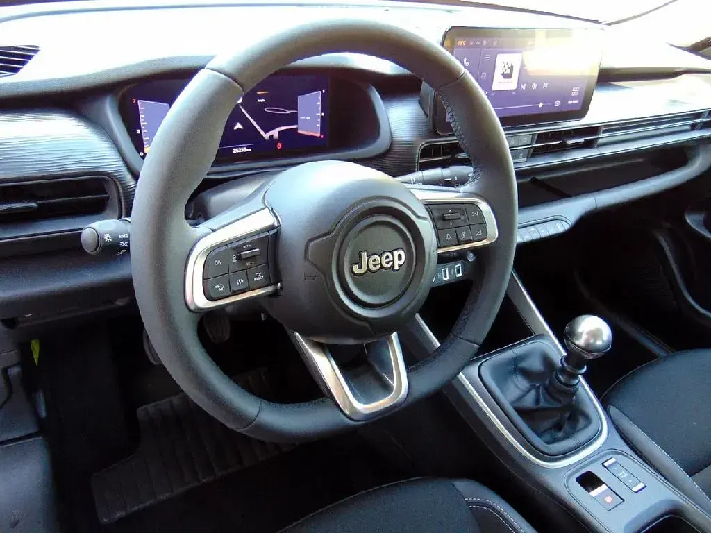 Gebraucht Jeep Avenger Altitude 101 PS (74 kW) 2025 Weiß SUV