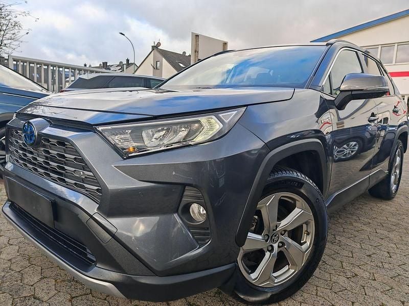Grau Gebraucht 2020 Toyota RAV4 Hybrid SUV | 22.890 € (Guter Preis) - Bild 1/4