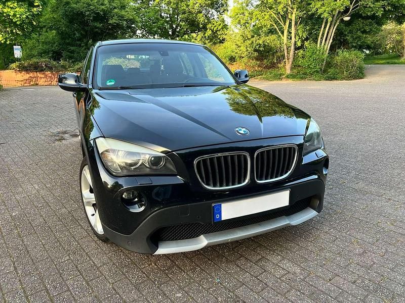 Gebraucht BMW X1 177 PS (130 kW) 2010 Schwarz SUV