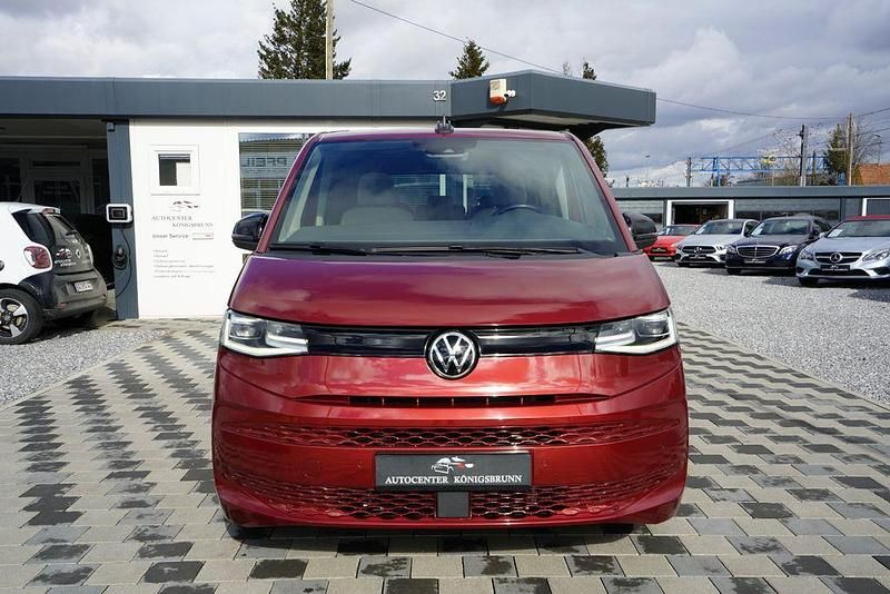 Gebraucht VW Multivan 150 PS (110 kW) 2024 Rot Van