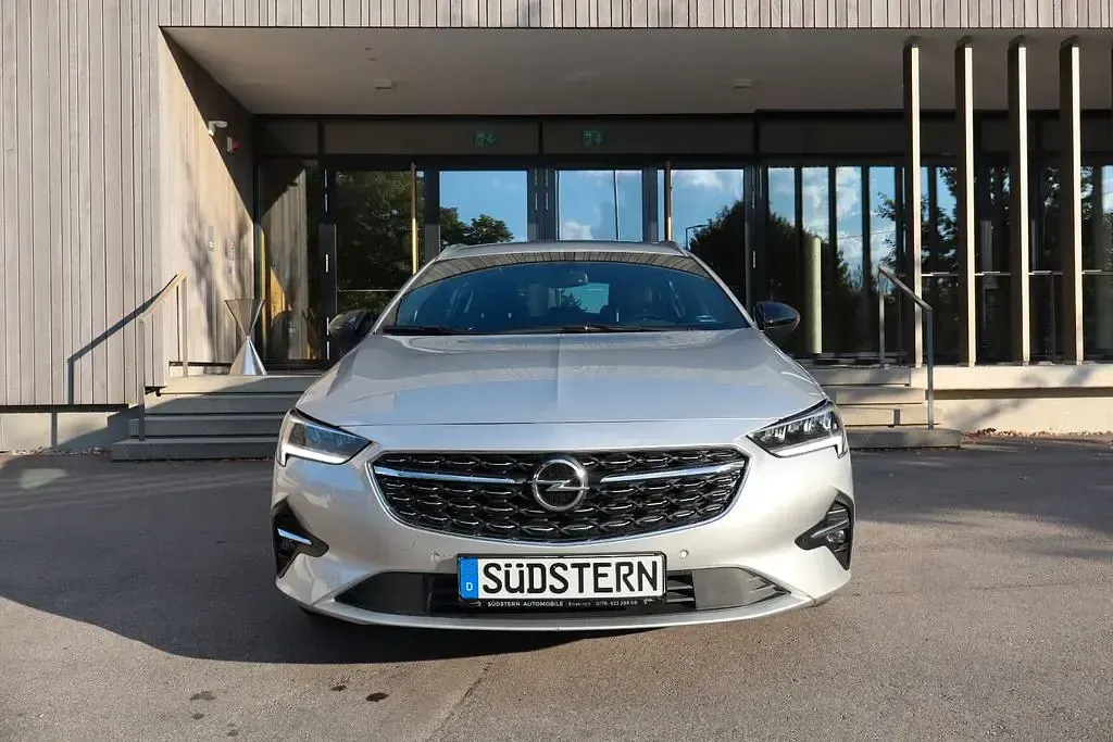 Gebraucht Opel Insignia Business 174 PS (127 kW) 2023 Silber Kombi