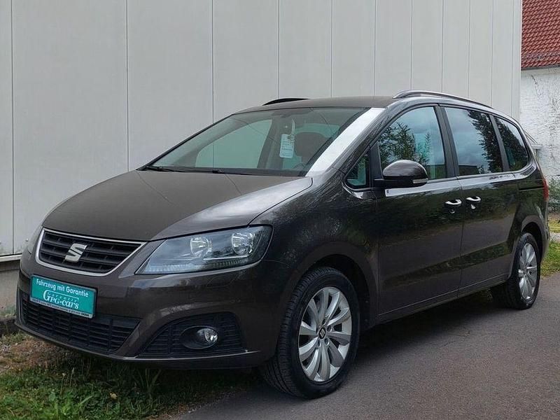 Braun Gebraucht 2016 Seat Alhambra Style Van / Kleinbus | 17.999 € (Fairer Preis) - Bild 1/4