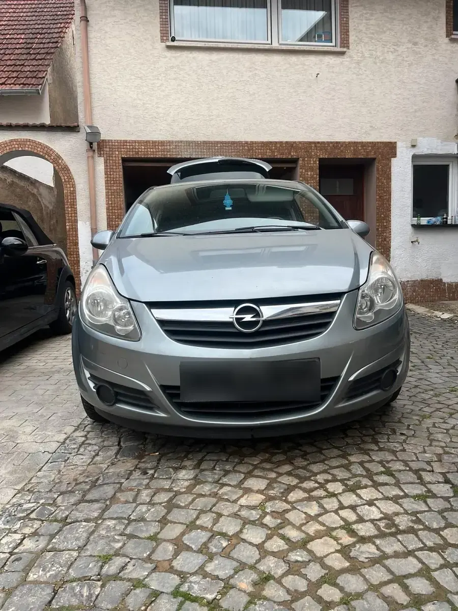 Gebraucht Opel Corsa 72 PS (52 kW) 2010 Grau Kleinwagen